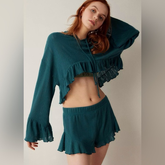 Out From Under NWOT Lizzie Ruffle Hooded Long Sleeves Top Size S - Picture 1 of 8